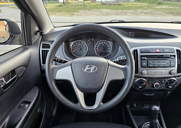 Hyundai i20 cena 23900 przebieg: 143000, rok produkcji 2013 z Bełchatów małe 254